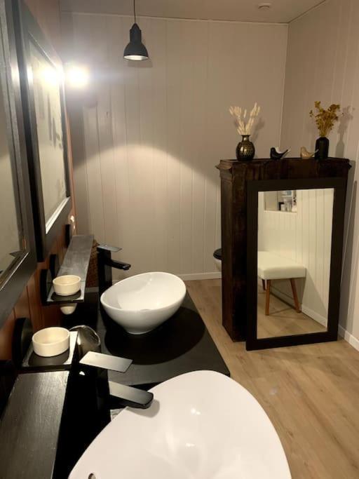 Une Chambre Au Calme En Gatine Deux-Sevrienne Vouhe  Exterior photo